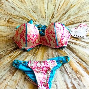 New beach bunny bikini swimsuit